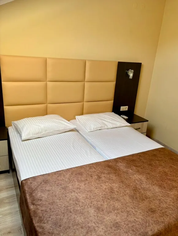 4-комнатная Квартира