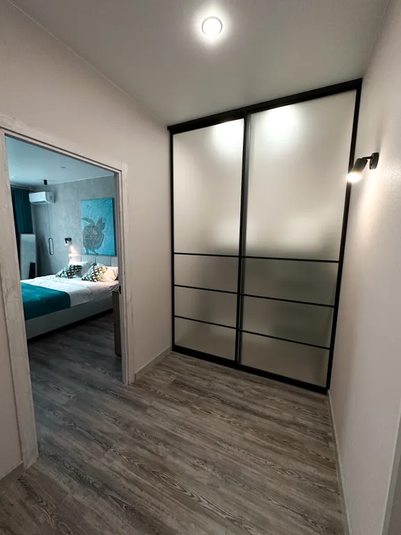 Современный двухкомнатный апартамент