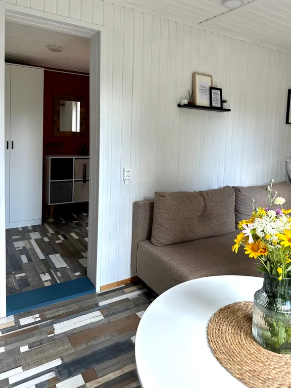 Домик в сосновом лесу