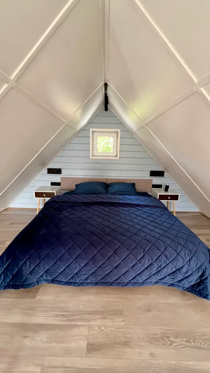 Zavidovo River house