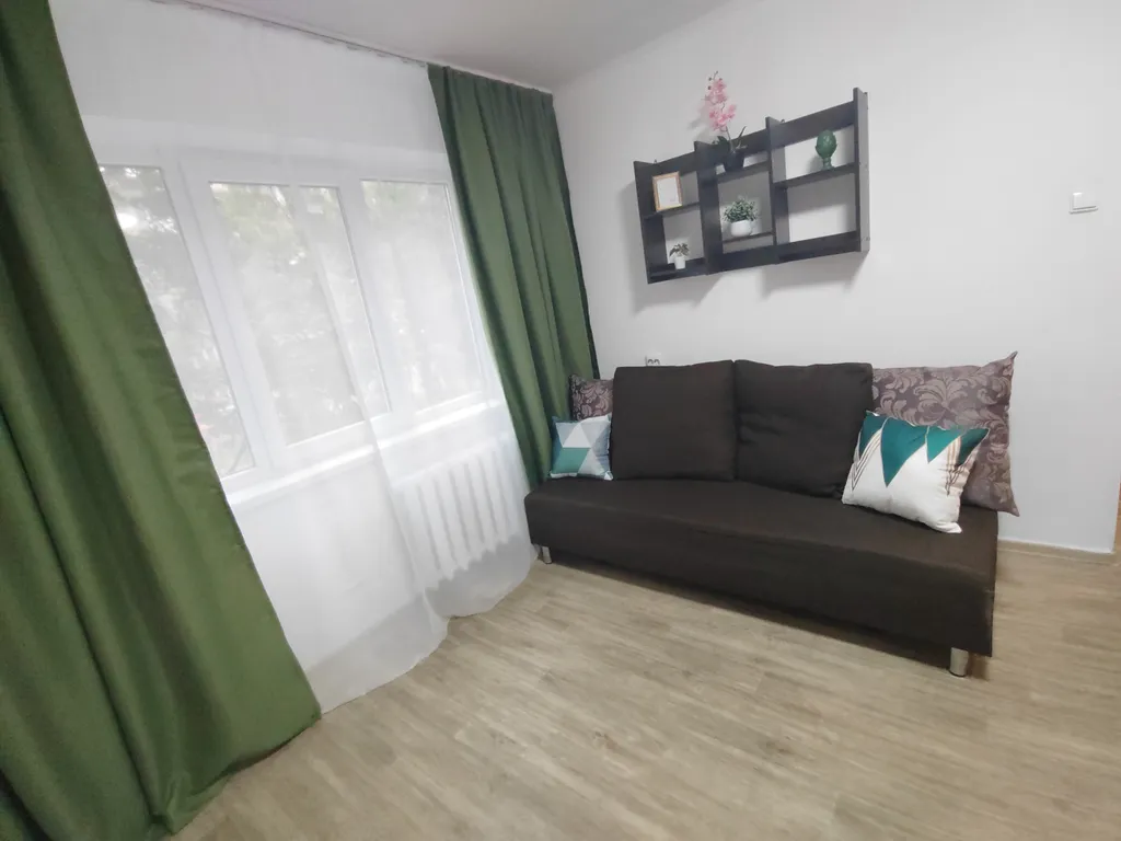 Двухкомнатную квартира в тихом месте центральной части города