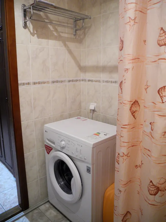 Квартира 2-комнатная Квартира — Феодосия