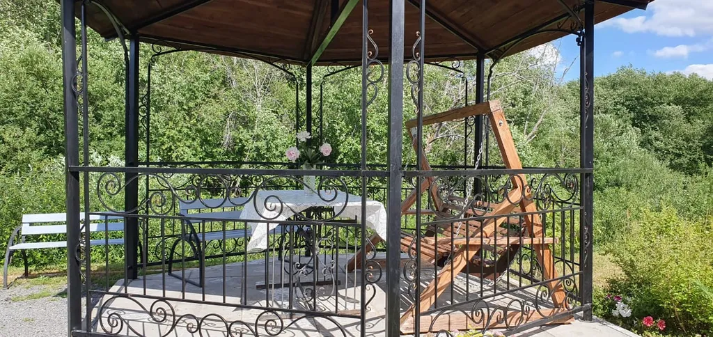 Коттедж Домик у ручья Оксана — Кириши