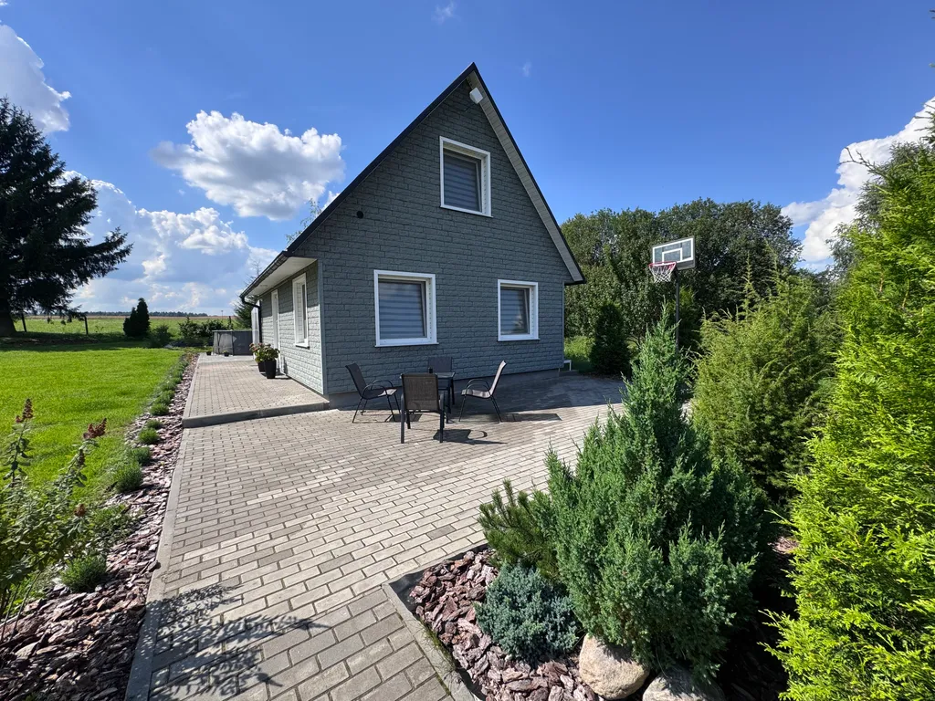 Дом с баней и бассейном в 15 минутах от Минска