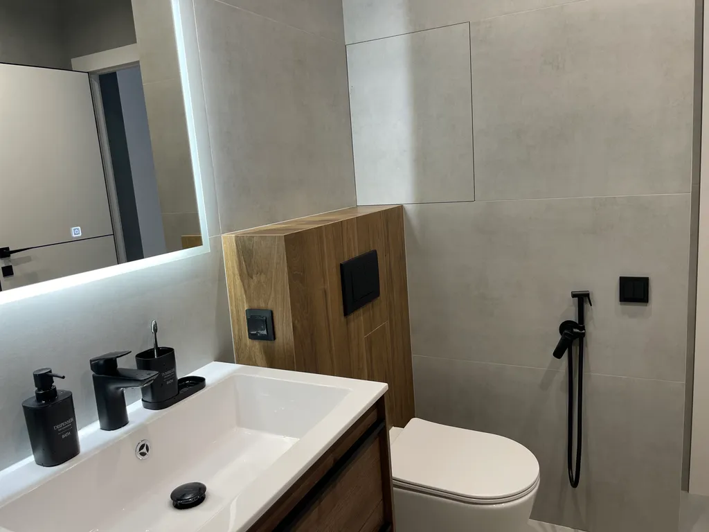 Просторная двухкомнатная квартира в центре