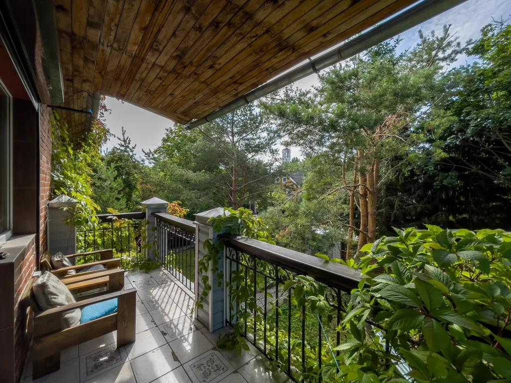 Коттедж Домик между обрывом и маяком — Лебяжье