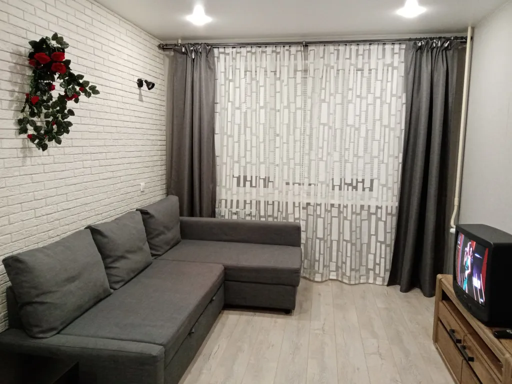 Стильная квартира с видом на Волгу и Романовский мост