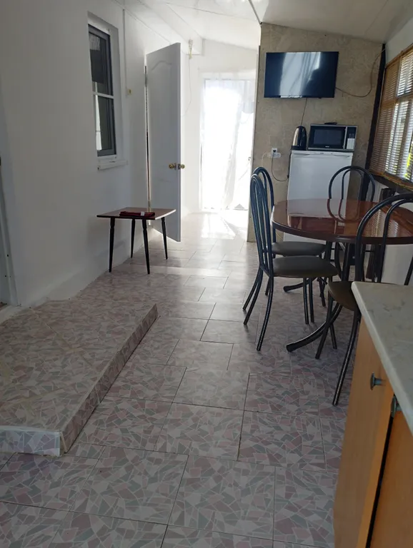 Двухкомнатный дом у моря