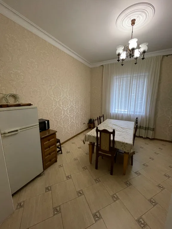 Квартира Большая квартира в центре — Махачкала