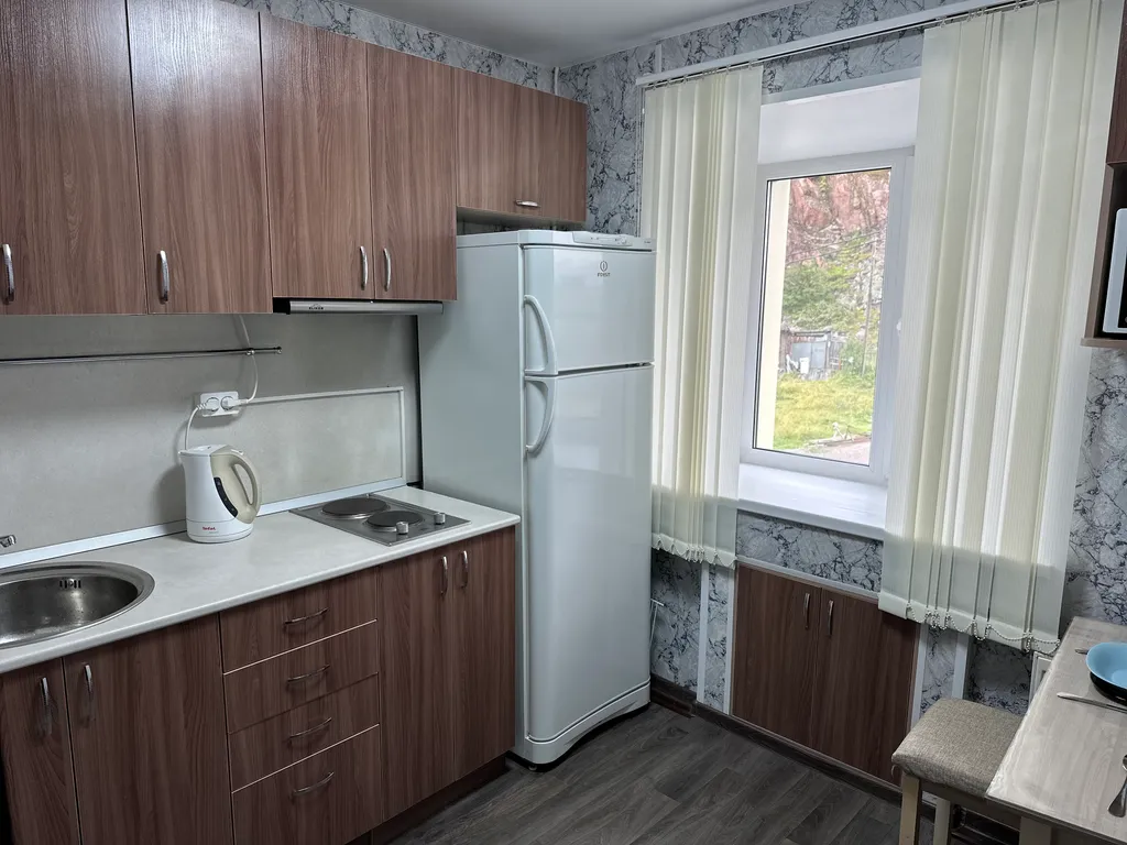 Квартира на краю земли