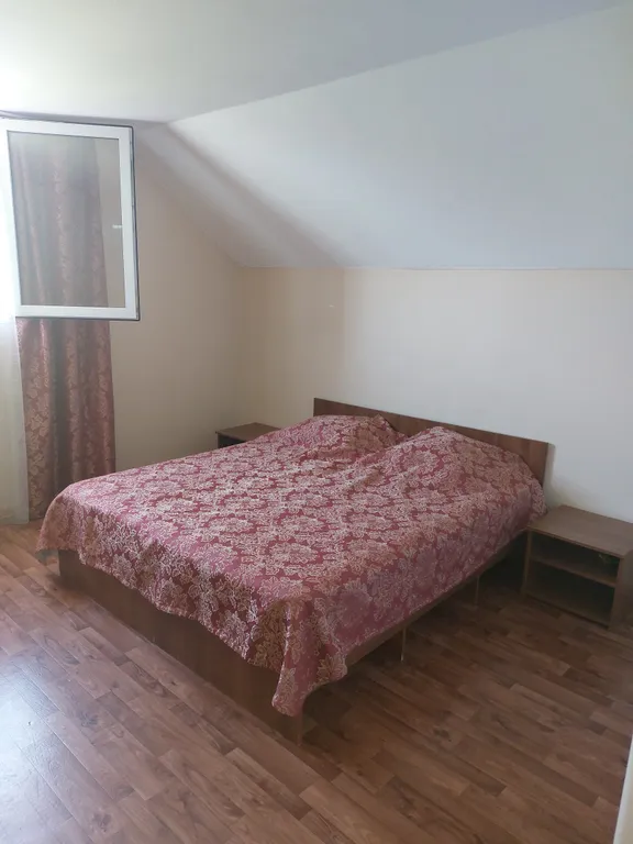 Квартира Комната — аренда посуточно в Лоо