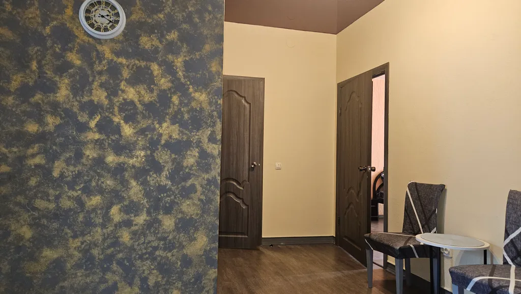 Квартира Квартира Просторная 3-комнатная в центре рядом с красивым парком — Екатеринбург