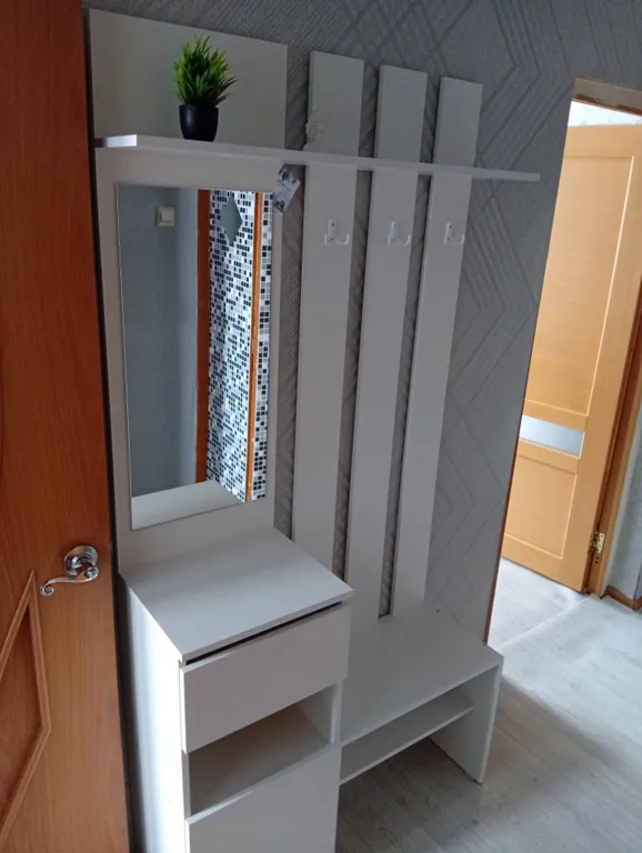 Просторная двухкомнатная, квартира с раздельными комнатами