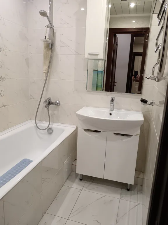 Красивая квартира в центре Городка