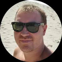 Олег Бражников