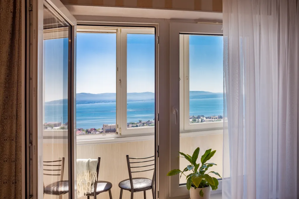 Море на ладони