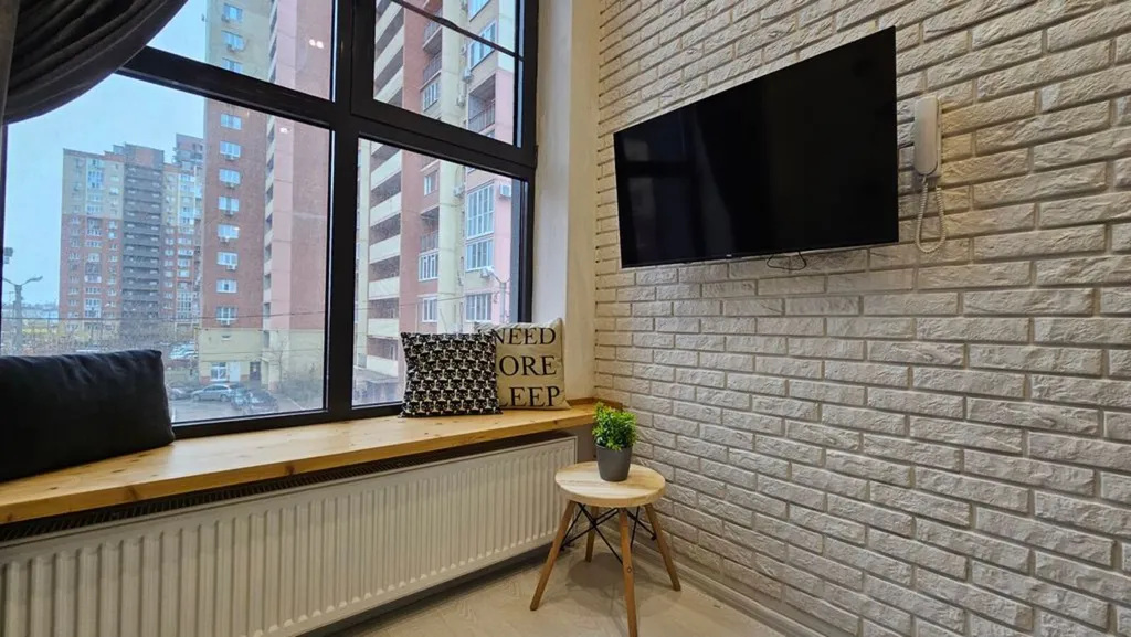 Двухуровневая студия недалеко от АГУ, АГТУ