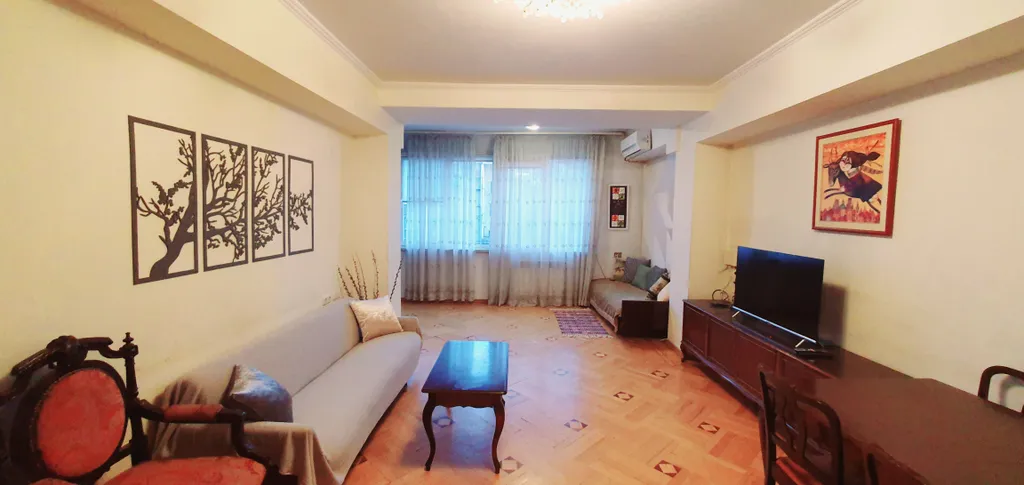 Уютная просторная квартира в самом сердце Еревана