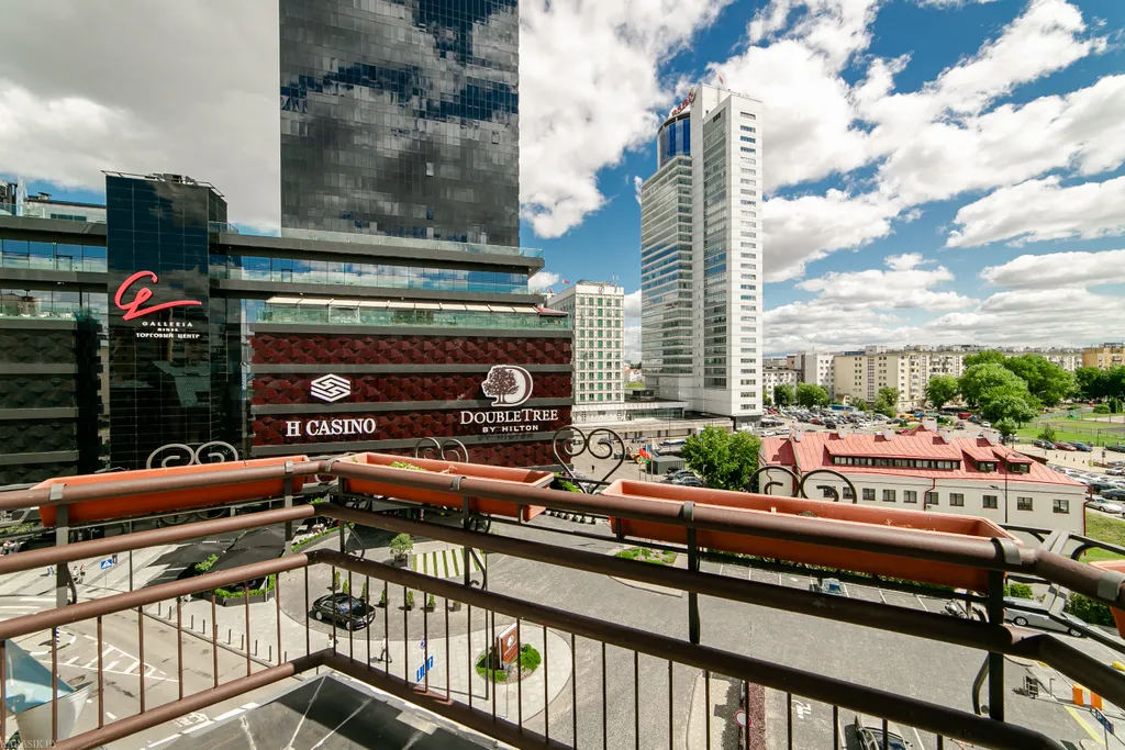 Элитные апартаменты на Димитрова