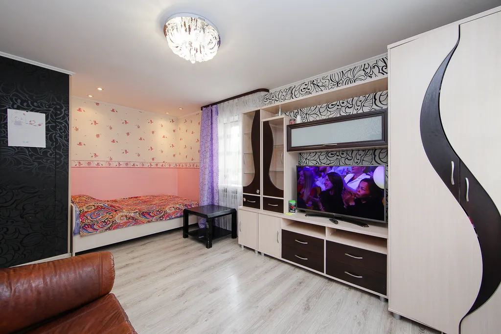 Квартира 1-комнатная Квартира — Калининград