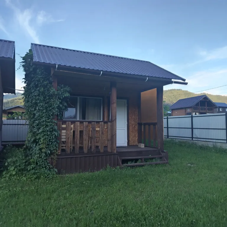 Коттедж Домик 2 с видом на горы — аренда посуточно в Чемал