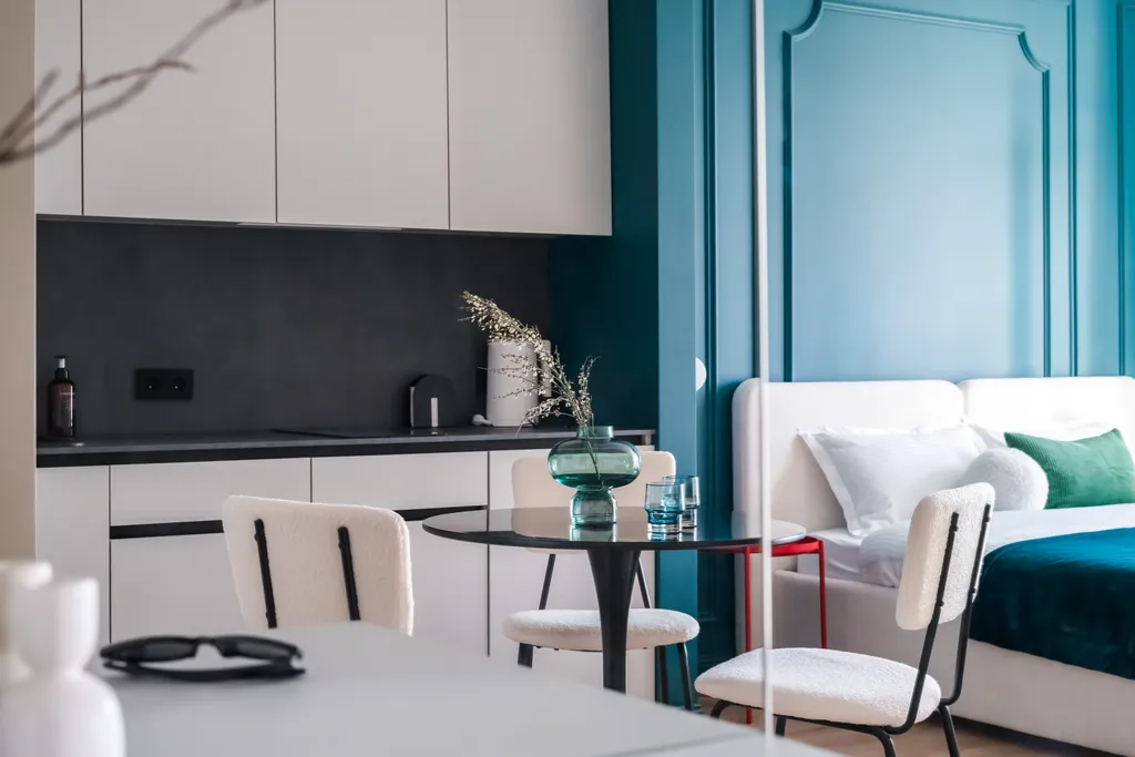 Квартира Квартира Дизайнерская студия Ривьера с балконом и ванной — Калининград