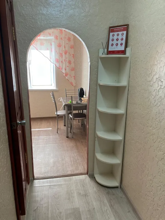 Благоустроенная квартира в тихом районе.