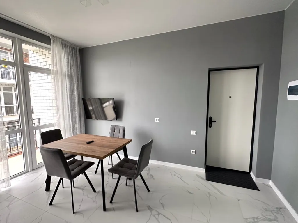 Квартира Уютная квартира с бассейном в 10 минутах от моря — Анапа