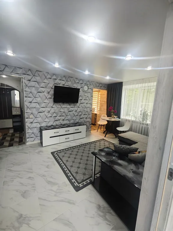 Двухкомнатная квартира со всеми удобствами