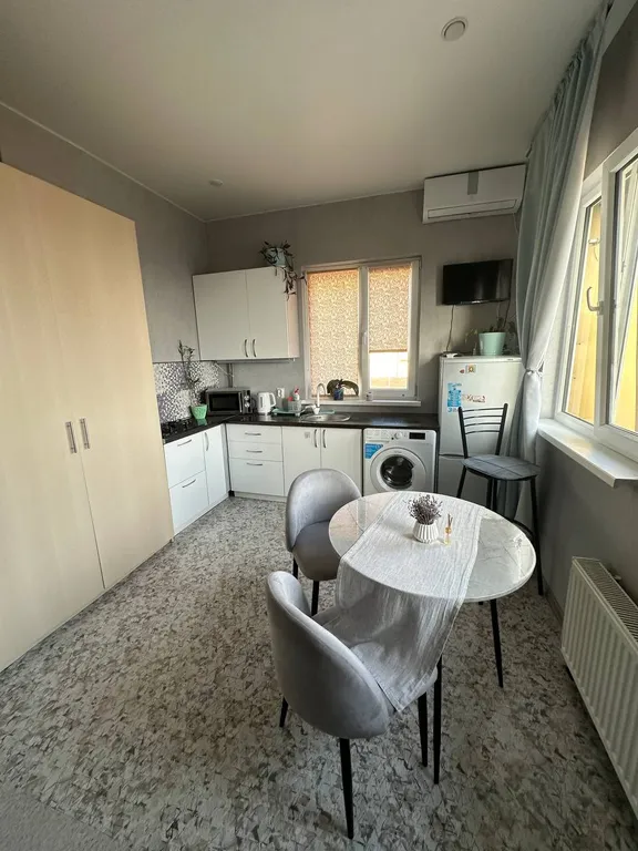 Квартира Квартира Уютная студия с видом на море — Адлер