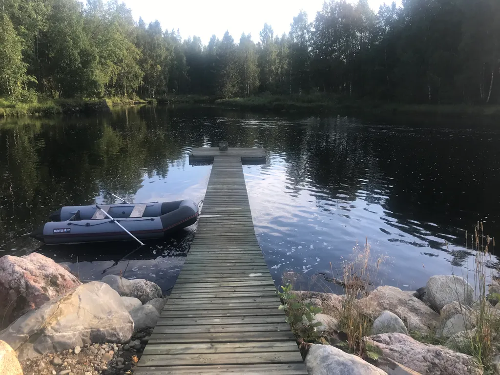 Дом у реки с сауной