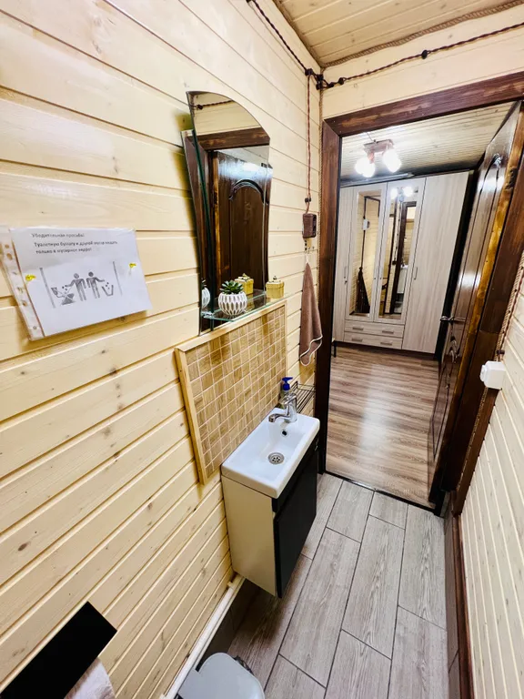 Дом в деревне с баней на дровах