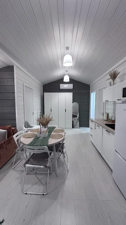 Уютный дом барн в лесу