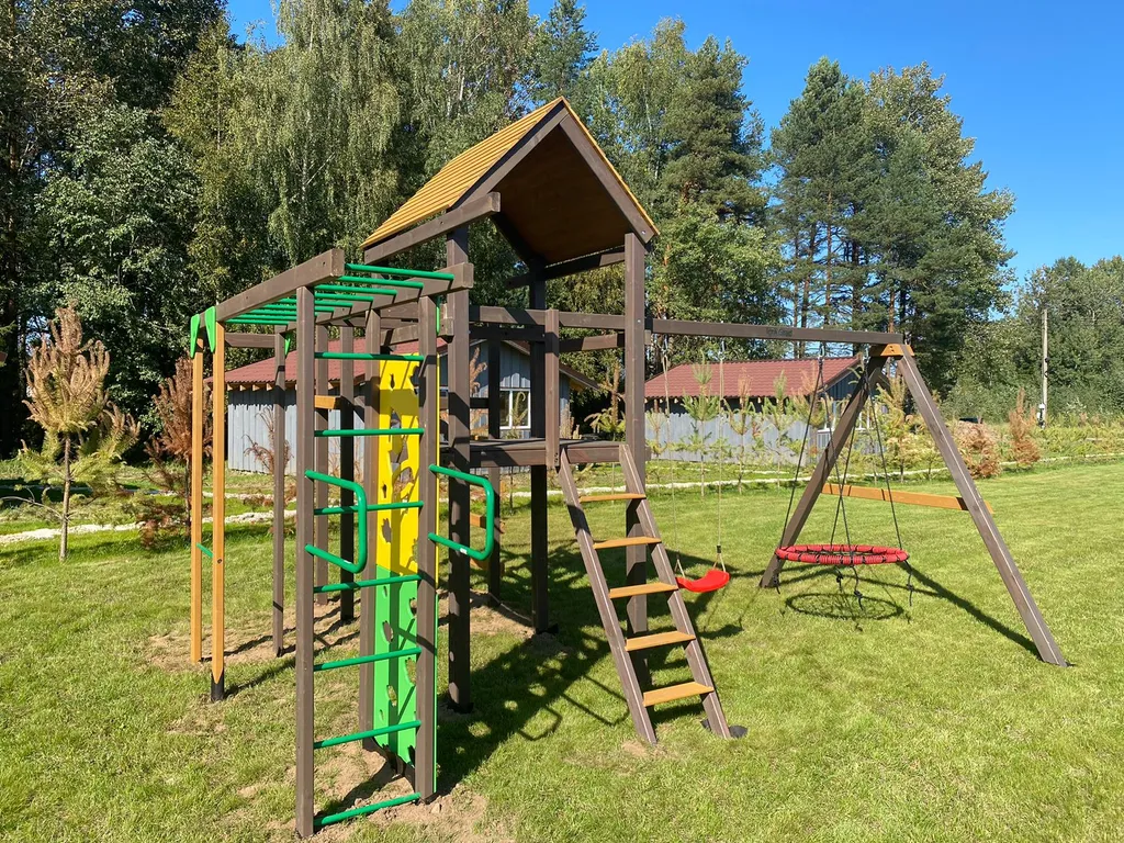 4-комнатный Дом