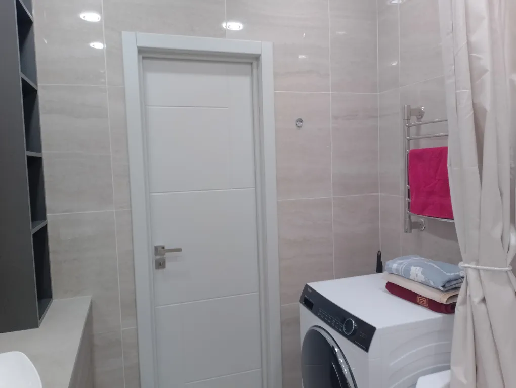 Студия в новом элитном районе, с новым евроремонтом