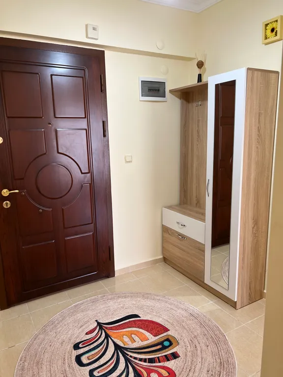 Уютная квартира в небольшом жилом комплексе с бассейном