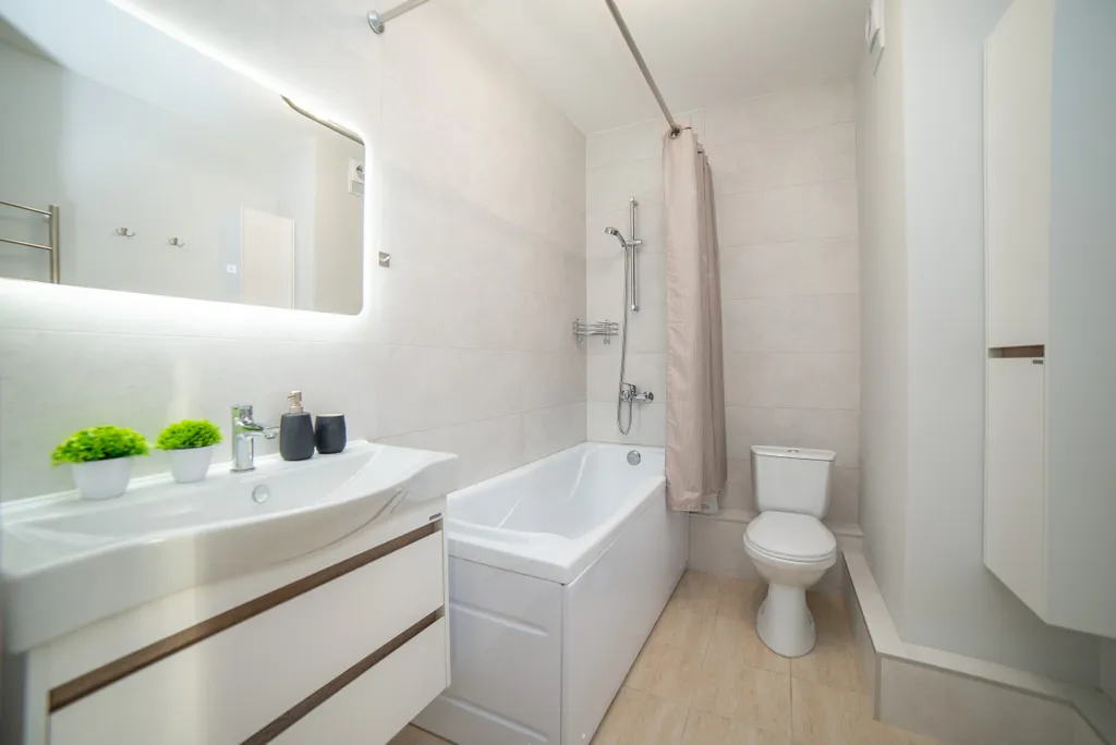 Студия с лоджией на Тенистой 8Б для 4 гостей