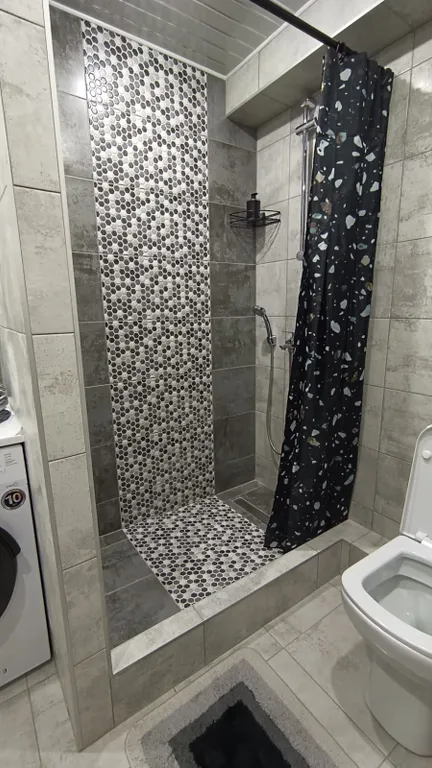 Квартира-студия с ремонтом в тихом центре