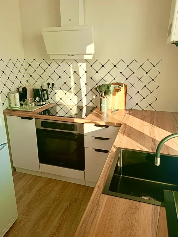 Уютный дом с бассейном под ключ