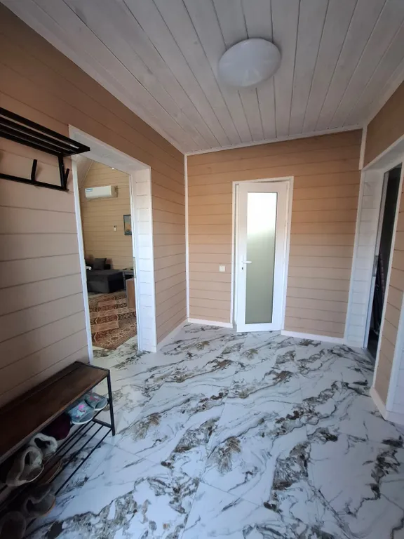 Семейный дом на берегу моря