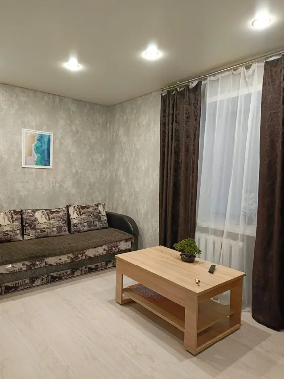 Хорошая квартира рядом с набережной и Партиаршей площадью