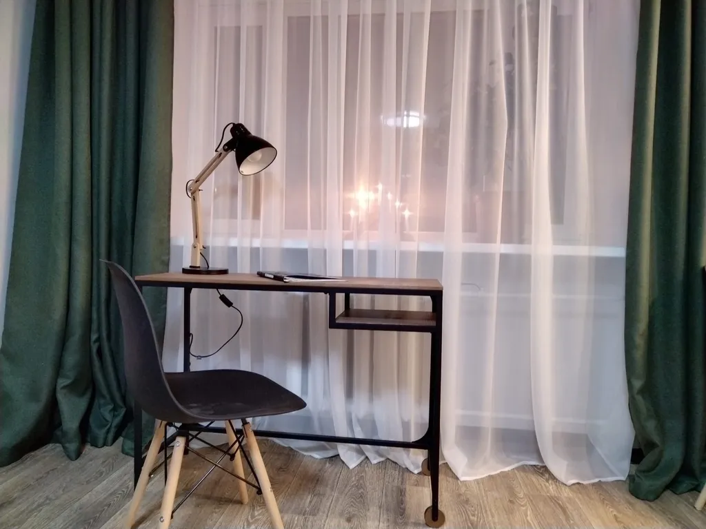 Стильная квартира в центре с видом на Кольский залив