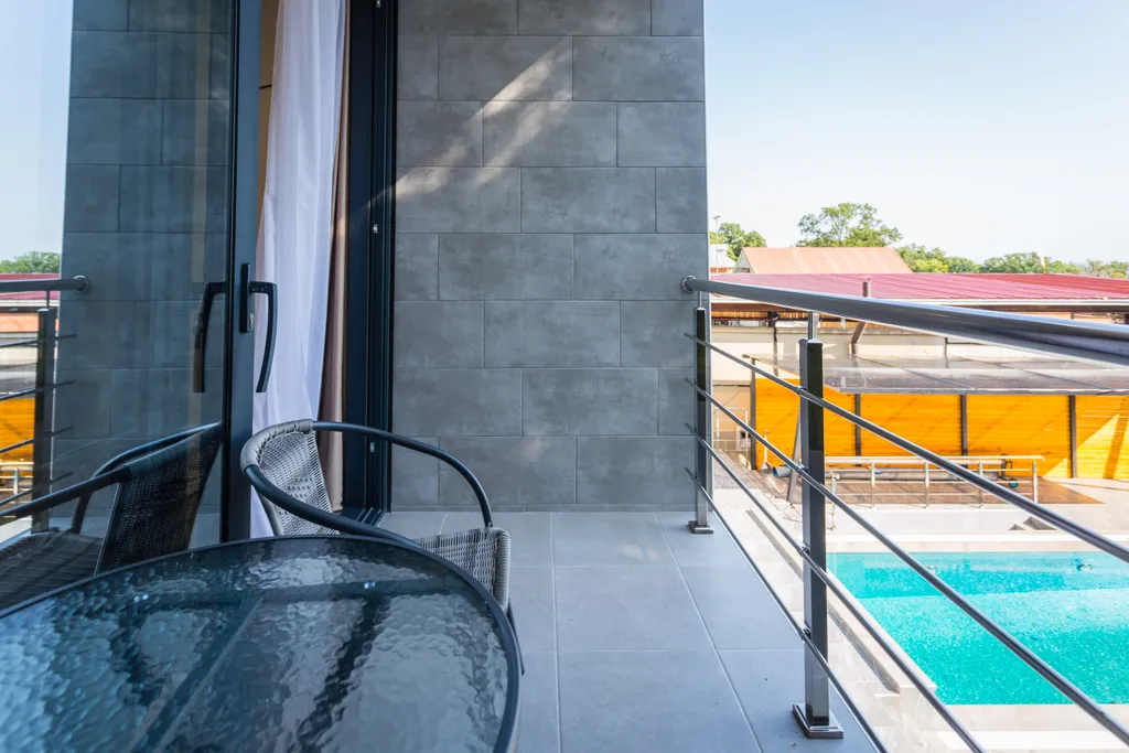 Дом у моря с бассейном