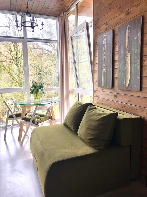 Дом у реки las nubes