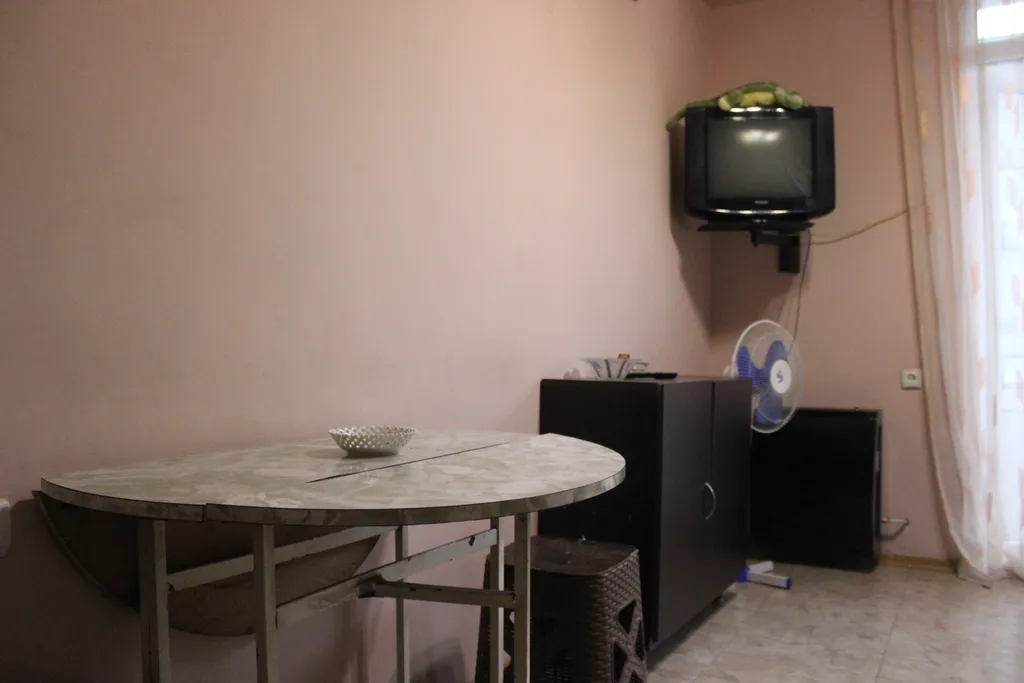 Второй этаж частного дома с балконом