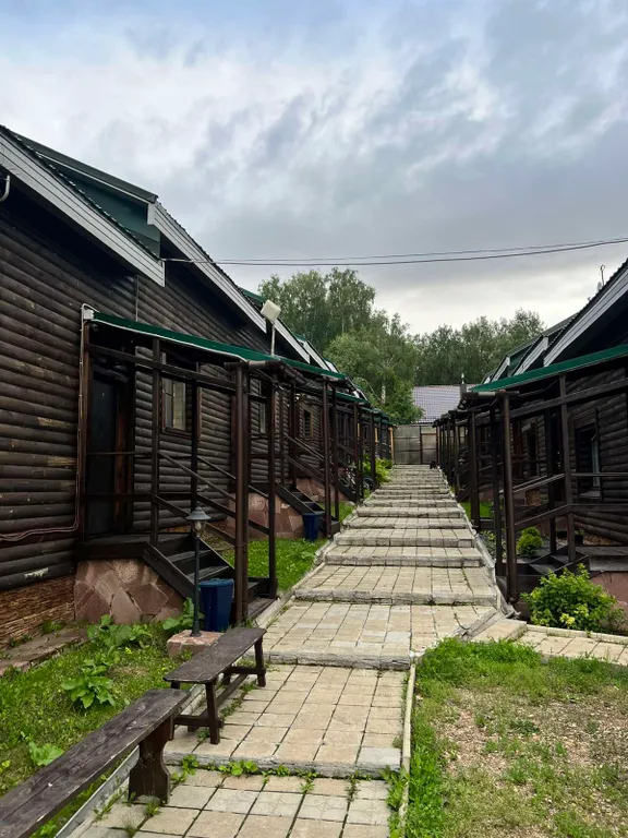 Бунгало на краю леса