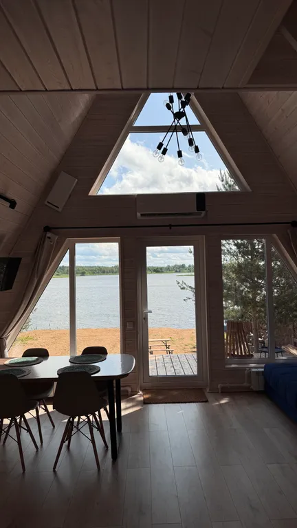 Афрейм на берегу озера Селигер с банным чаном