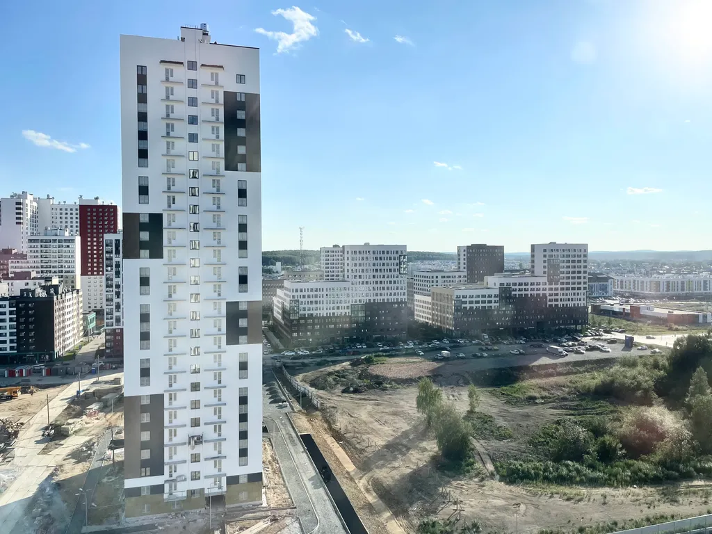 Студия в современном районе в современном районе