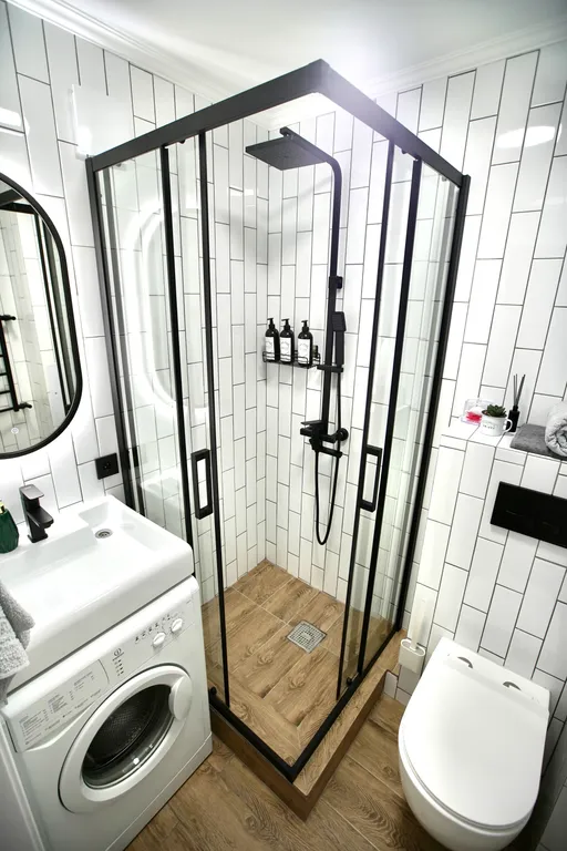 Современная квартира для отдыха и работы в спокойном районе Алматы