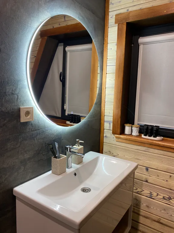 домик с джакузи